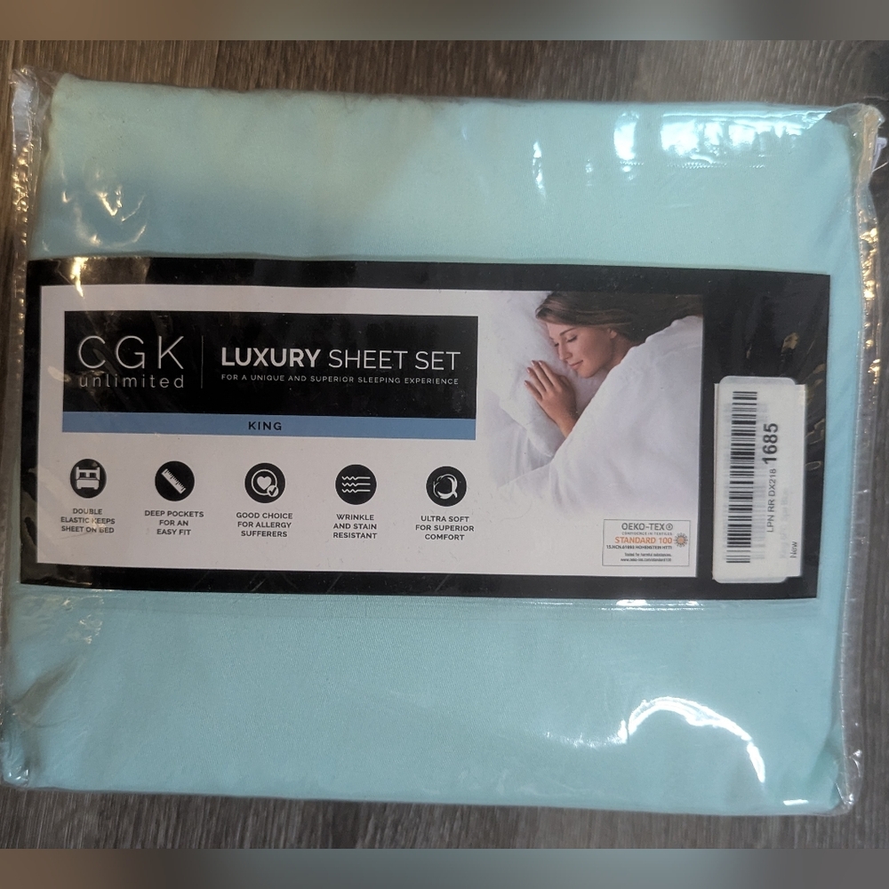 NWT CGK Luxury Sheet Set - King